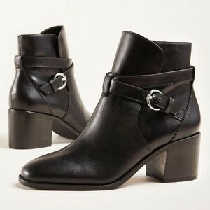 Ann Taylor sz 5.5 Posey black leather heeled ankle boots